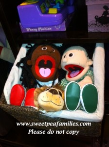 Puppet basket